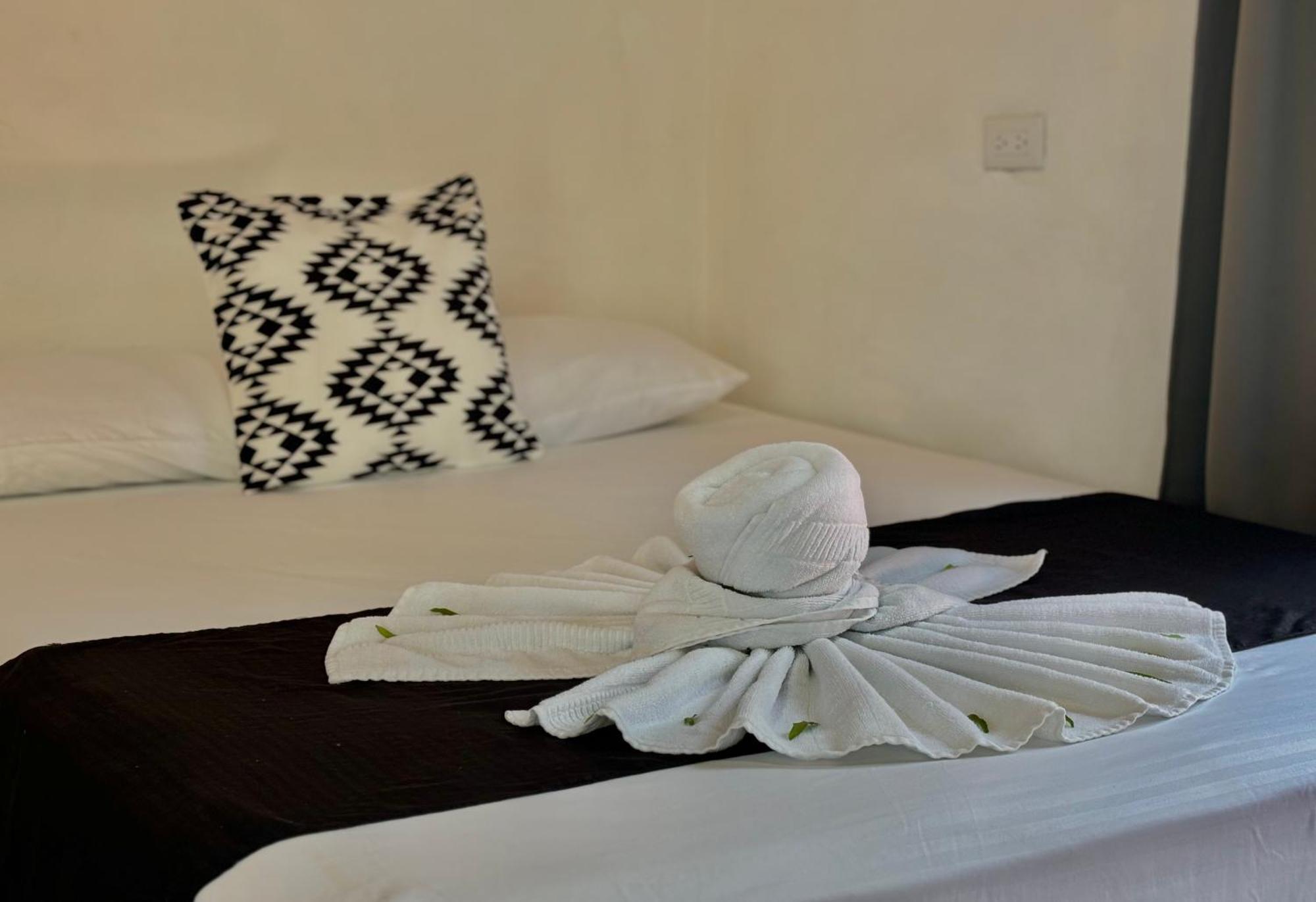 Carey Lodging Tortuguero Exterior foto
